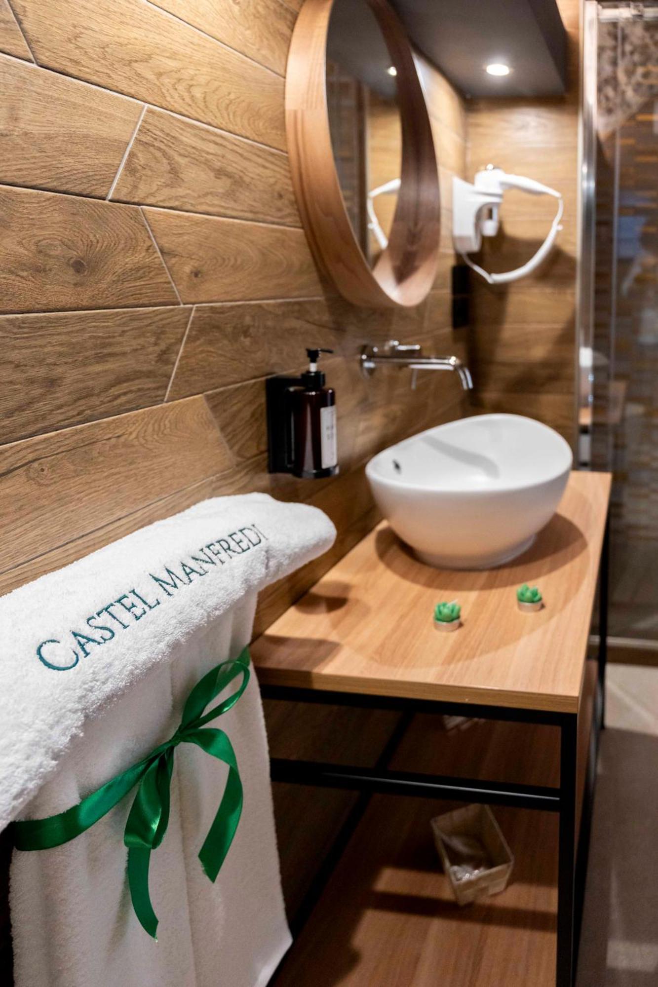 Castel Manfredi Apartments Manfredonia Εξωτερικό φωτογραφία